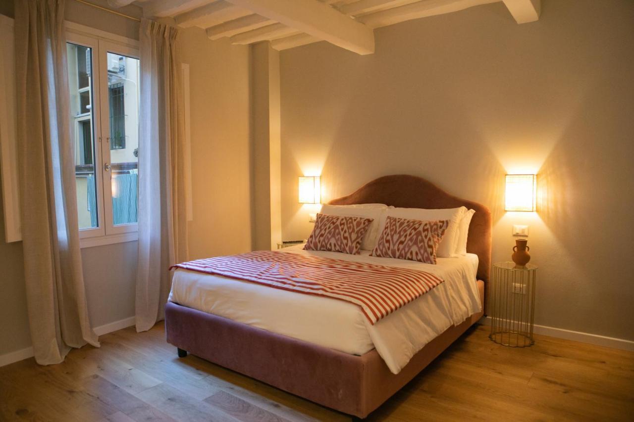 Lunaria Suites Florencia Exterior foto